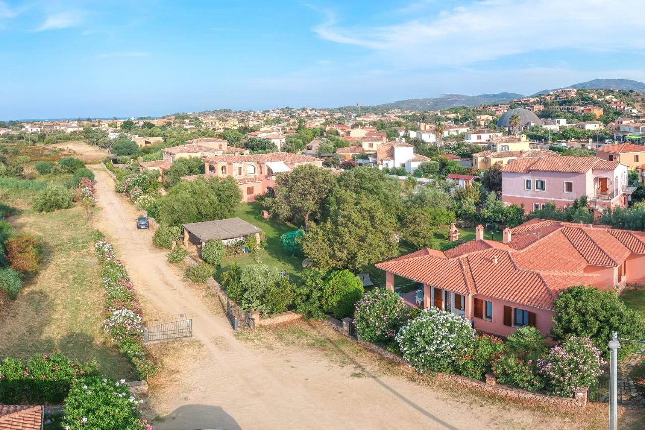 Villetta Corbezzolo San Teodoro  Exteriör bild