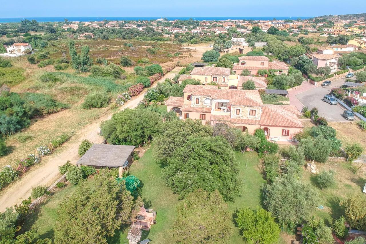 Villetta Corbezzolo San Teodoro  Exteriör bild